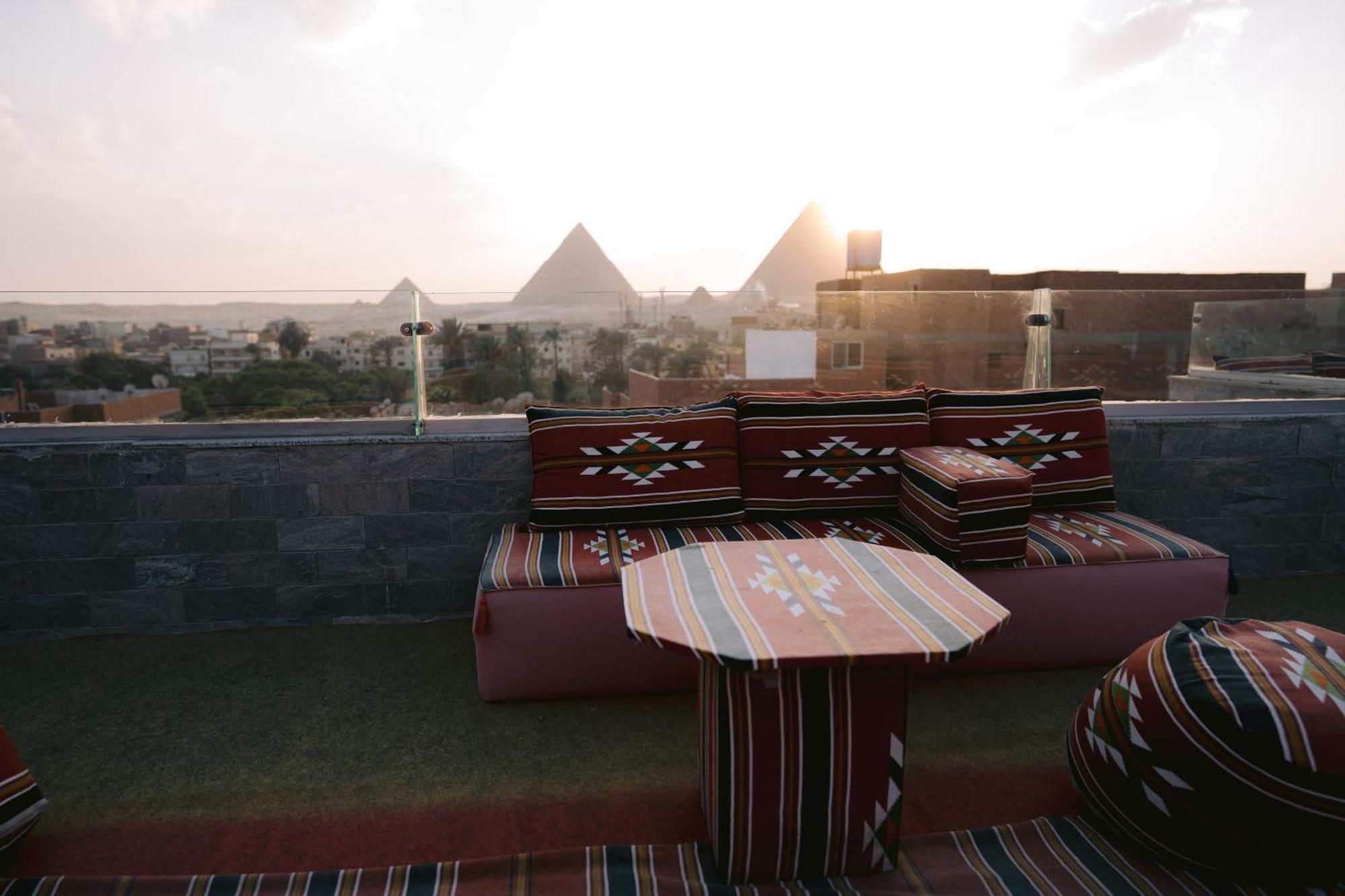 Tuya Pyramids Inn Kafrat al Jabal Exterior photo